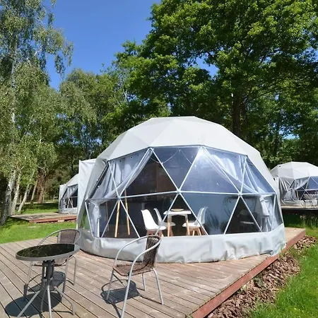 Luxusní stan Slowly Glamping Osada Nad Woda Łazy