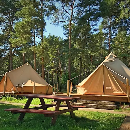 Slowly Glamping Osada Nad Woda *