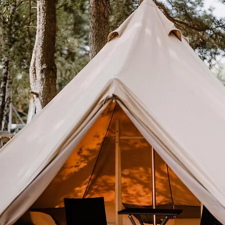 Slowly Glamping Osada Nad Woda Luxusní stan *