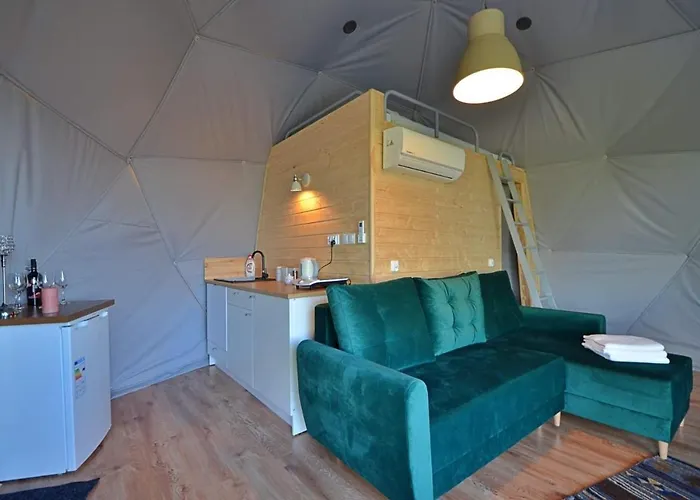 Slowly Glamping Osada Nad Woda Luxussátor *