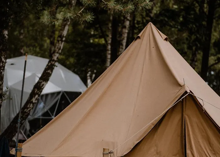 Slowly Glamping Osada Nad Woda Luxusní stan Łazy
