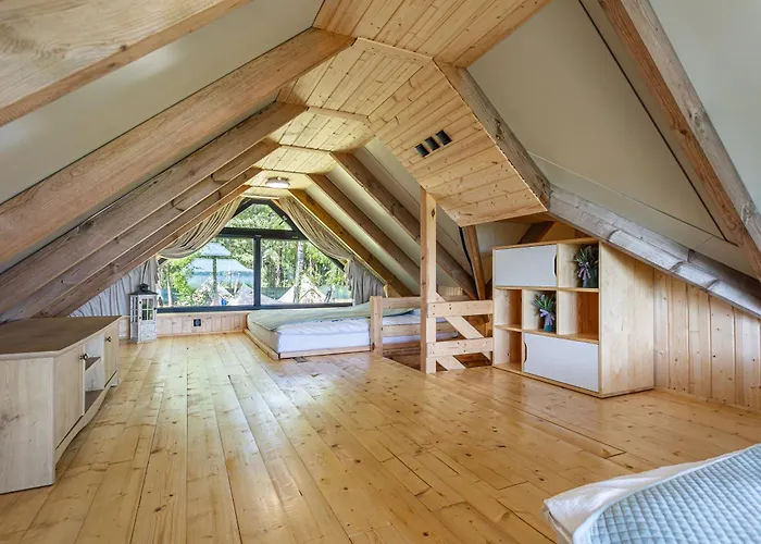 Slowly Glamping Osada Nad Woda Luxussátor *